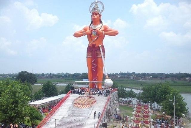 hanuman statue